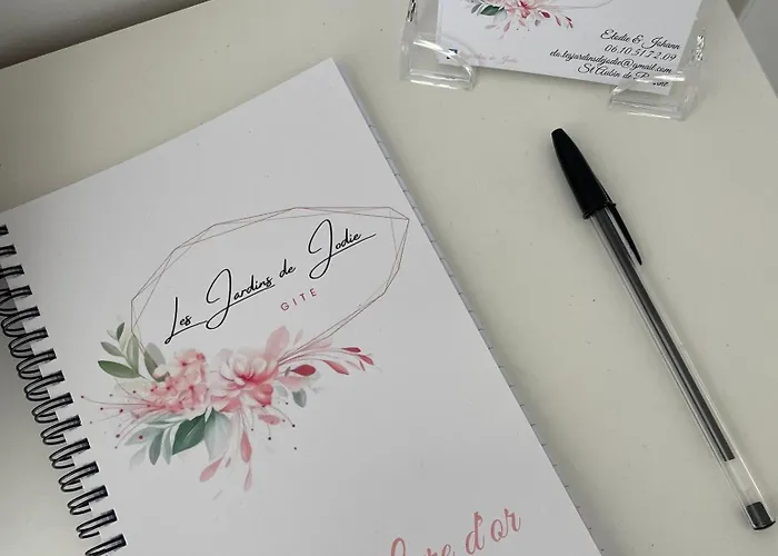 Les Jardins De Jodie بيت للعطل